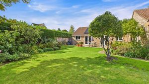 Photo 6- click for photo gallery